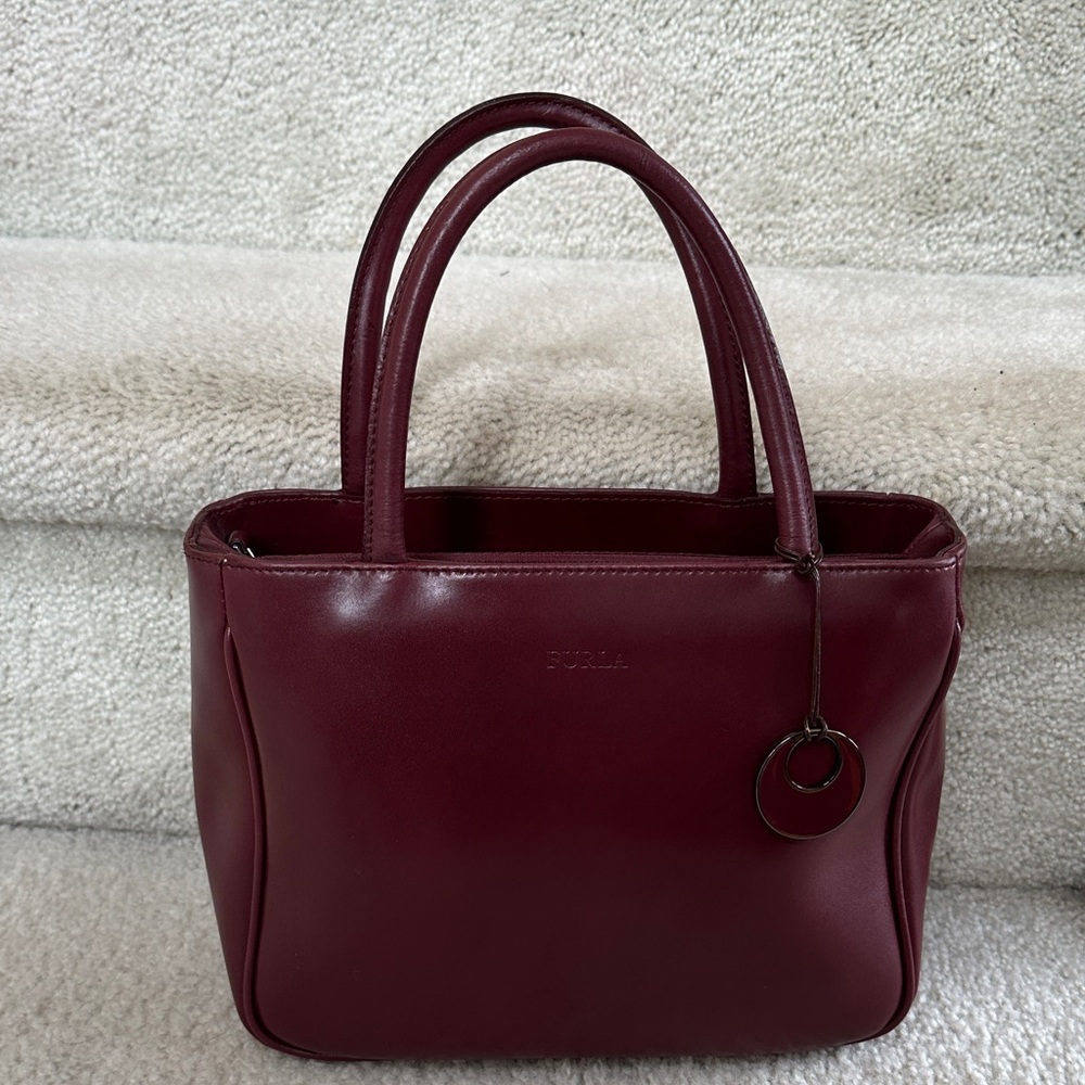 FURLA Italian Leather Exclusive Designer Handbag - Picture 4 of 17
